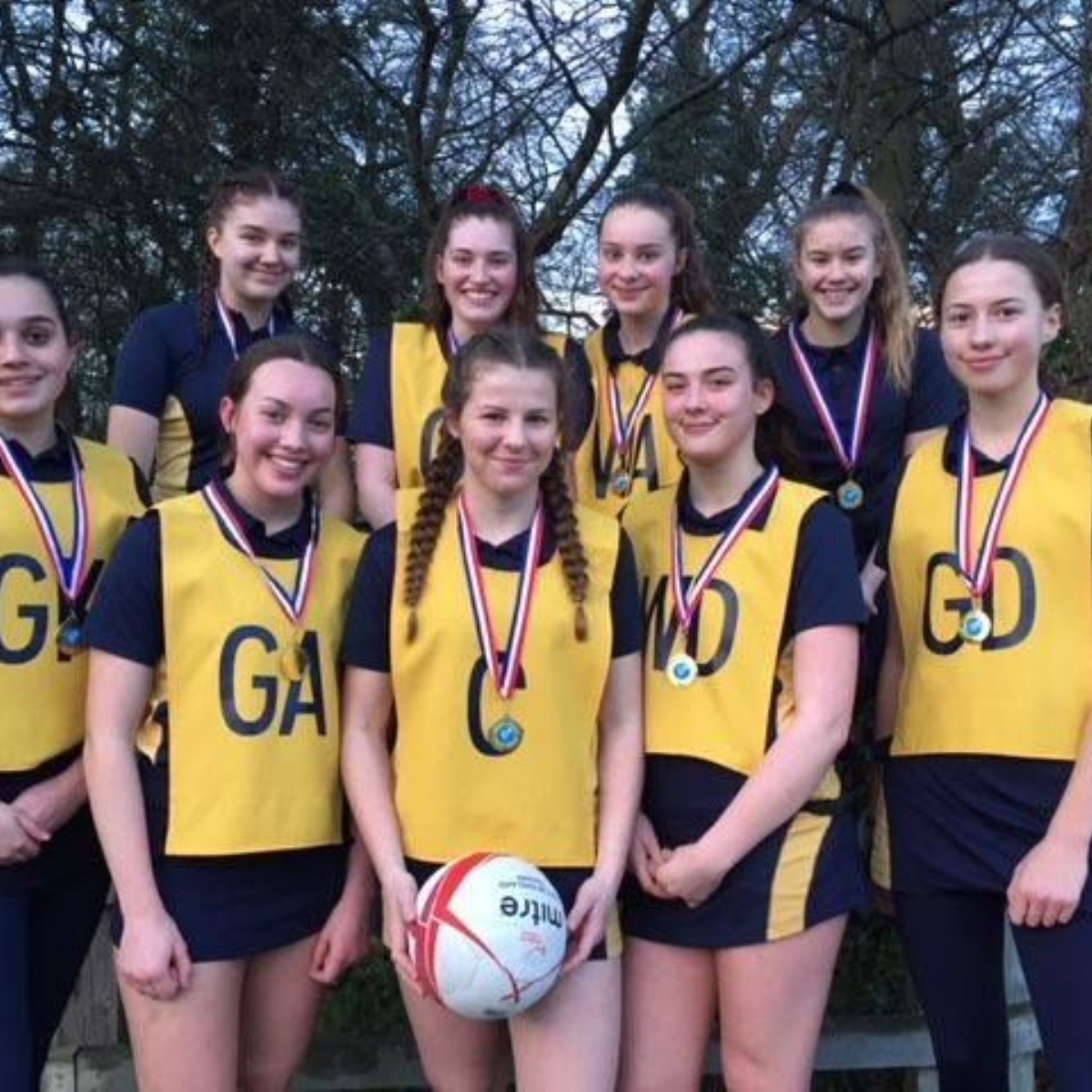 Hitchin Girls' School - Year 10 Netball